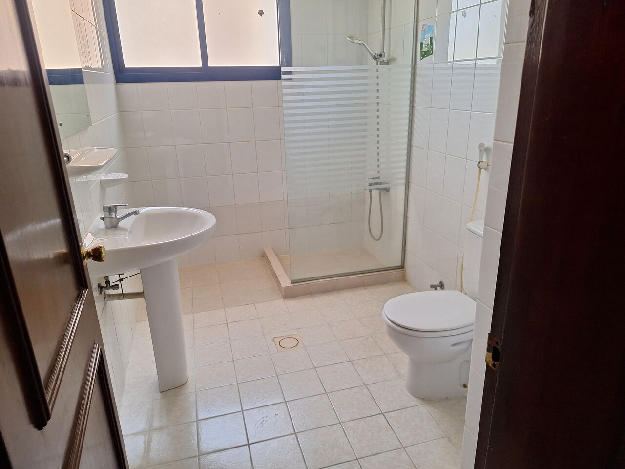 Adliya, Apartments, Flats, Houses & Villas, BHD 180/month,  Flat & Offie & Shop For Rent From 150 BD, 170 BD, 200 BD