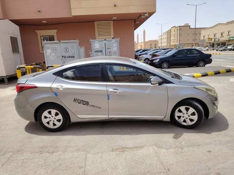 Al Aziziyah, Vehicles, Cars & Trucks , SAR 30000,  Hyundai Elantra,  2016,  Automatic,  300000 KM,  Hyundai Elentra-