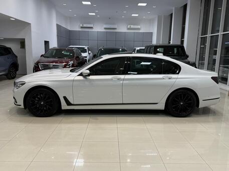 Manama, Vehicles, Cars & Trucks , BHD 8900,  Bmw 750,  2016,  Automatic,  85200 KM,  LI  (White)