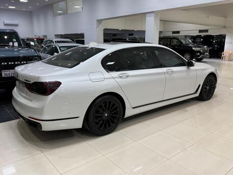 Manama, Vehicles, Cars & Trucks , BHD 8900,  Bmw 750,  2016,  Automatic,  85200 KM,  LI  (White)