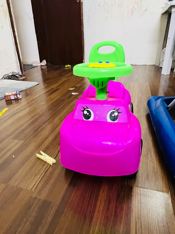 East Riffa, Baby & Kid Stuff, BHD 1,  Toy Car
