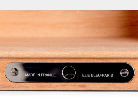 Riyadh, Collectibles, SAR 10000,  Elie Bleu Safari Black Limited Edition Humidor Box For 120 Cigar Capacity.