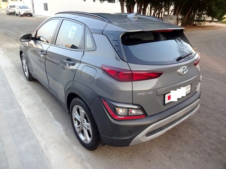 Bilad Al Qadeem, Vehicles, Cars & Trucks , BHD 5200,  Hyundai Kona,  2022,  Automatic,  72000 KM,   2.0 L  Grey Agent Maintained Zero Accident Urgent Sale