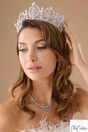 New York, Jewelry, USD 348,  ROYALE Diamond Wedding Crown For A Luxurious Bridal Look