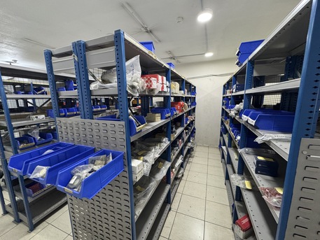 Khobar, Shops, SAR 150,  105 Sq. Meter,  SPARE PARTS SHOP FOR SALE .( Low Rent )