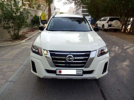 Bilad Al Qadeem, Vehicles, Cars & Trucks , BHD 7700,  Nissan Xterra,  2022,  Automatic,  44000 KM,  Nissan X Terra SE 2.5 L V4 7 Seat White  Agent Mainatained Urgent Sale