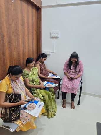 Pune, Health, Female Health Specialist In Wakad | Dr. Meenal Warade - Best Gynaecologist In Wakad