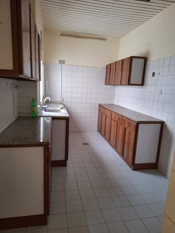 Manama, Apartments, Flats, Houses & Villas, BHD 250/month,  2 BR,  130 Sq. Meter,  Tashan Area 2 Bedroom Unfurnished Flat Available In A Compound