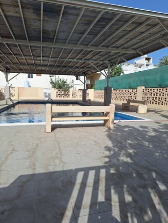 Manama, Apartments, Flats, Houses & Villas, BHD 250/month,  2 BR,  130 Sq. Meter,  Tashan Area 2 Bedroom Unfurnished Flat Available In A Compound