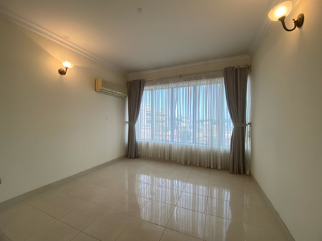 Adliya, Apartments, Flats, Houses & Villas, BHD 7000/month,  3 BR,  20 Semi Furnished  Flat For Rent