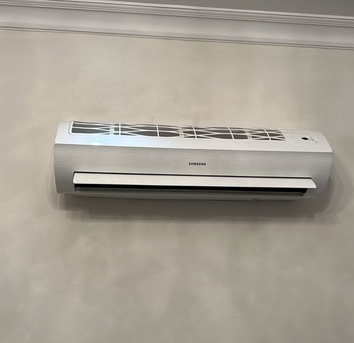 Al Malaz, Air Conditioners, SAR 600,  Samsung  Split AC 1 - 3 Ton - Excellent Cooling - Slightly Used