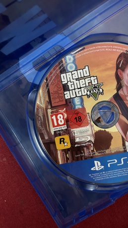 Jubail, Video Games, SAR 1000,  Selling My PlayStation 4