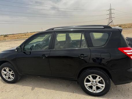 Al Malaz, Vehicles, Cars & Trucks , SAR 26500,  Toyota RAV4 2011 - Black,  2011,  Automatic,  343500 KM,   Color