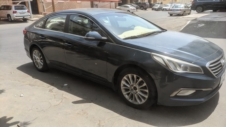Jeddah, Vehicles, Cars & Trucks , Hyundai Sonata,  2017,  Automatic,  300600 KM,  I Want To Sell My Well Maintained   Model Car