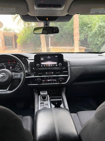 Riyadh, Vehicles, Cars & Trucks , SAR 90000,  Nissan Pathfinder,  2022,  Automatic,  152000 KM,  For Sale: