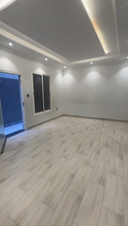 Al Rakah Al Janubiyah, Rooms for Rent, SAR 1500/month,  Room Available For Professionals New Duplex