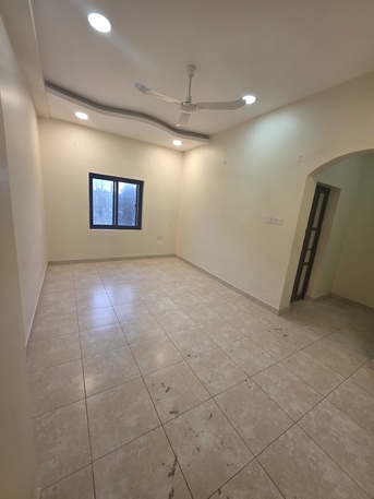 Arad, Apartments, Flats, Houses & Villas, BHD 180,  3 BR,  Flat With AC For Rent In Arad