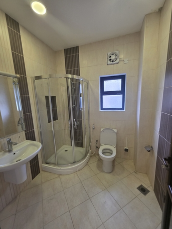 Arad, Apartments, Flats, Houses & Villas, BHD 180,  3 BR,  Flat With AC For Rent In Arad