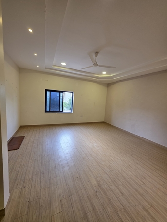 Arad, Apartments, Flats, Houses & Villas, BHD 180,  3 BR,  Flat With AC For Rent In Arad