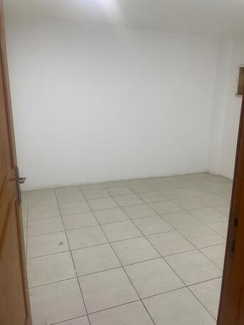 Khobar, Housing Exchanges, SAR 22000/year,  3 BR,  Flat For Rent 3bedroom 2 Bathroom Kitchen Hall