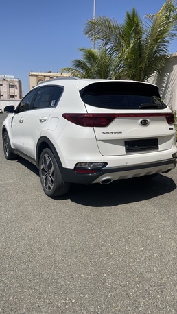 Jeddah, Vehicles, Cars & Trucks , SAR 47000,  Kia Sportage,  2019,  Automatic,  190000 KM,  For Sale:   Diesel 2000