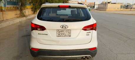 Riyadh, Vehicles, Cars & Trucks , SAR 40000,  Hyundai Santafe,  2014,  Automatic,  66000 KM,  ,  Model , 66,000 Km,