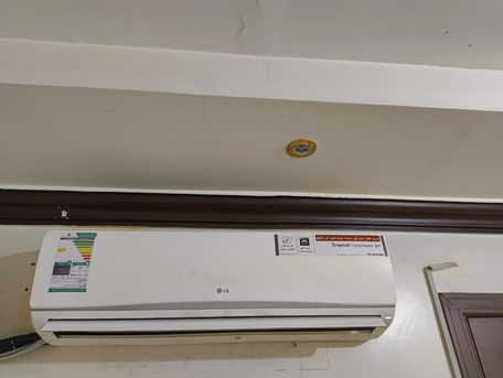 Al Iskan, Air Conditioners, SAR 600,  LG Split AC 1.5  Ton - Excellent Cooling - Slightly Used"