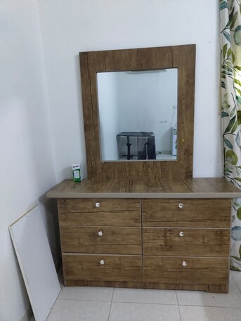 Riyadh, Furniture, SAR 1200,  Total Room Single Room Badroom Set With 3 Sofa Set  I Will Give Delivery Charge 200 SR