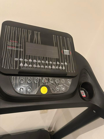 Al Faisaliyah, Health & Beauty Items, SAR 1800,  For Sale Treadmill