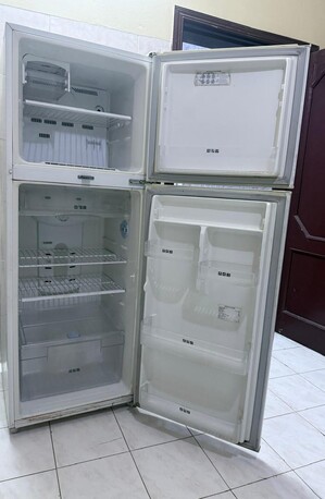 Riyadh, Appliances, SAR 250,  Samsung Fridge