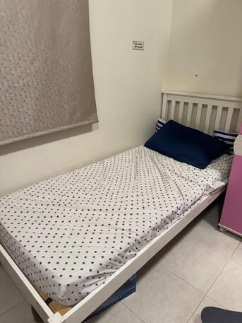 Jubail, Furniture, SAR 750,  For Sale: Dining Table & Kids Bed &ndash; Home Center