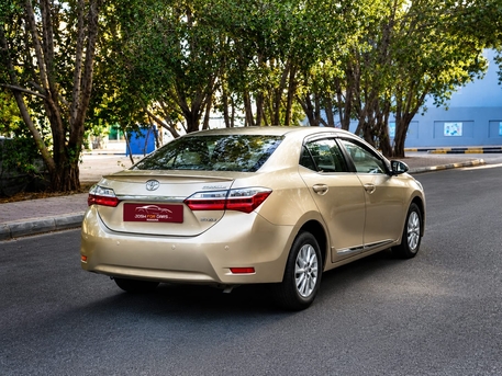 Manama, Vehicles, Cars & Trucks , BHD 1,  Toyota Corolla,  2018,  Automatic,  82000 KM,  SINGLWE OWNER