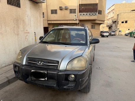 Riyadh, Vehicles, Cars & Trucks , SAR 13000,  Hyundai Tucson,  2006,  Automatic,  272551 KM,