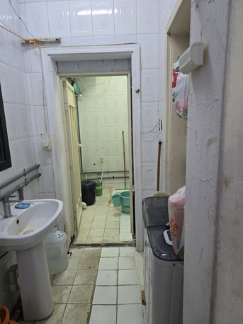 Thuqbah, Bedspace For Rent, SAR 500/month,  Bed Space Availble For Single Person Inside Furnshed Flat Every Thing Availble.