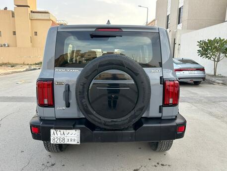Riyadh, Vehicles, Cars & Trucks , SAR 77000,  GWM TANK 300 4WD,  2023,  Automatic,  138000 KM,    Full Options With Sunroof N AWD (2nd Owner)