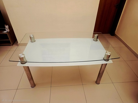 Hidd, Furniture, BHD 20,  DINING TABLE