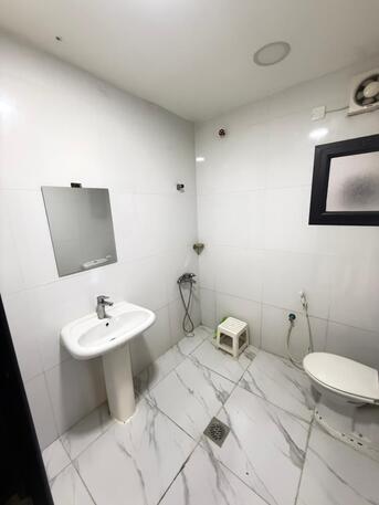 Adliya, Apartments, Flats, Houses & Villas, BHD 260/month,  2 BR,  Semi Furnished 2 Bedroom 2 Bathroom Apartment