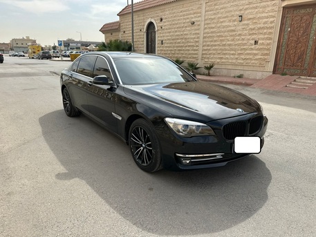 Riyadh, Vehicles, Cars & Trucks , SAR 58000,  BMW 730I,  2014,  Automatic,  169000 KM,    With Full Options For Sales (2nd Owner)