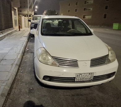 Khobar, Vehicles, Cars & Trucks , SAR 25000,  Nissan Tiida,  2006,  Manual,  298873 KM,  NISSAN Tiidda
