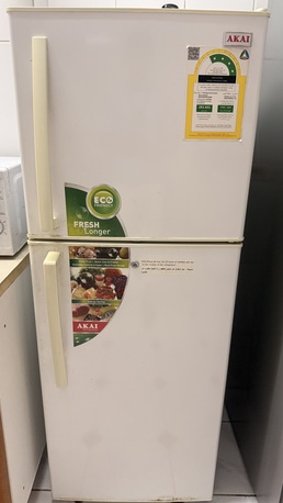 Jeddah, Household Items, SAR 900,  Household Items Available For Sell,1 Windows AC, 1 Fridge