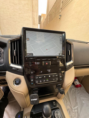 Riyadh, Vehicles, Cars & Trucks , SAR 228,  Toyota Land Cruiser,  2021,  Automatic,  142 KM,   GXR  V8  4.6 L SUV 4WD Without Any Accident 100% Original