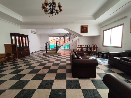 Hidd, Apartments, Flats, Houses & Villas, BHD 400/year,  3 BR,  Hidd:- 3Bhk Duplex Semifurnished Villa On Rent With Swimming Pool..