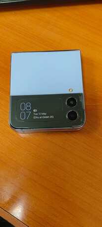 Al Khobar Al Shamalia, Mobile Phones, SAR 1500,  Samsung Galaxy Z Flip 4 5G Single SIM + ESIM Blue 8GB RAM 256GB