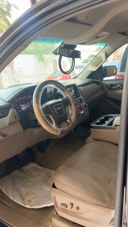 Jeddah, Vehicles, Cars & Trucks , SAR 60,  GMC Yukon XL 2500,  2015,  Automatic,  172 KM,  GMC Yukon For Sale