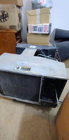Khobar, Household Items, SAR 1,  Carrier A/C 1.5 Ton, Metal Single Bed With Wooden Plywood