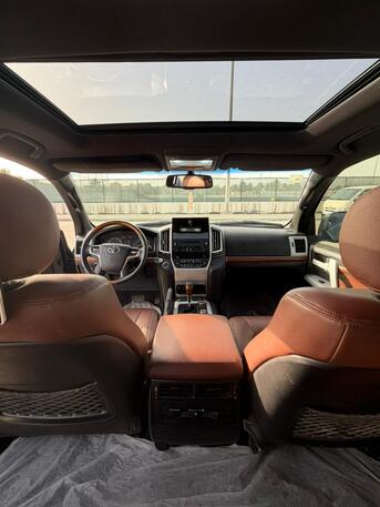 Manama, Vehicles, Cars & Trucks , BHD 9900,  TOYOTA LAND CRUISER GX.R,  2012,  Automatic,  300000 KM,    For Sale