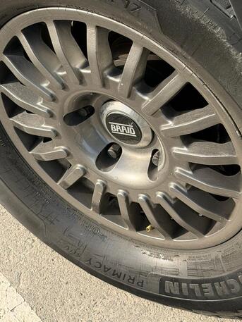 Manama, Vehicles, Cars & Trucks , BHD 9900,  TOYOTA LAND CRUISER GX.R,  2012,  Automatic,  300000 KM,    For Sale
