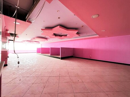 Sanad, Shops, BHD 2500,  Restaurant | Showroom For Rent In Buhair, Facing Highway