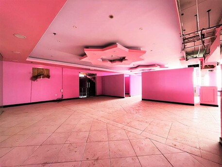 Sanad, Shops, BHD 2500,  Restaurant | Showroom For Rent In Buhair, Facing Highway