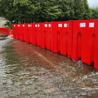 Toronto, Business, Barriers For Flooding In Canada For Reliable Property Safety